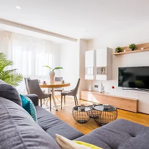 Expoholidays-rueda Lopez De Lujo Apartamento Almería